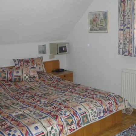 Guest house Gasthof-pension Lamprecht 3*